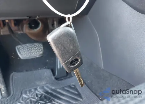 2019 Toyota Rav4 Le from USA, damaged, VIN 2T3H1RFV1KW043784